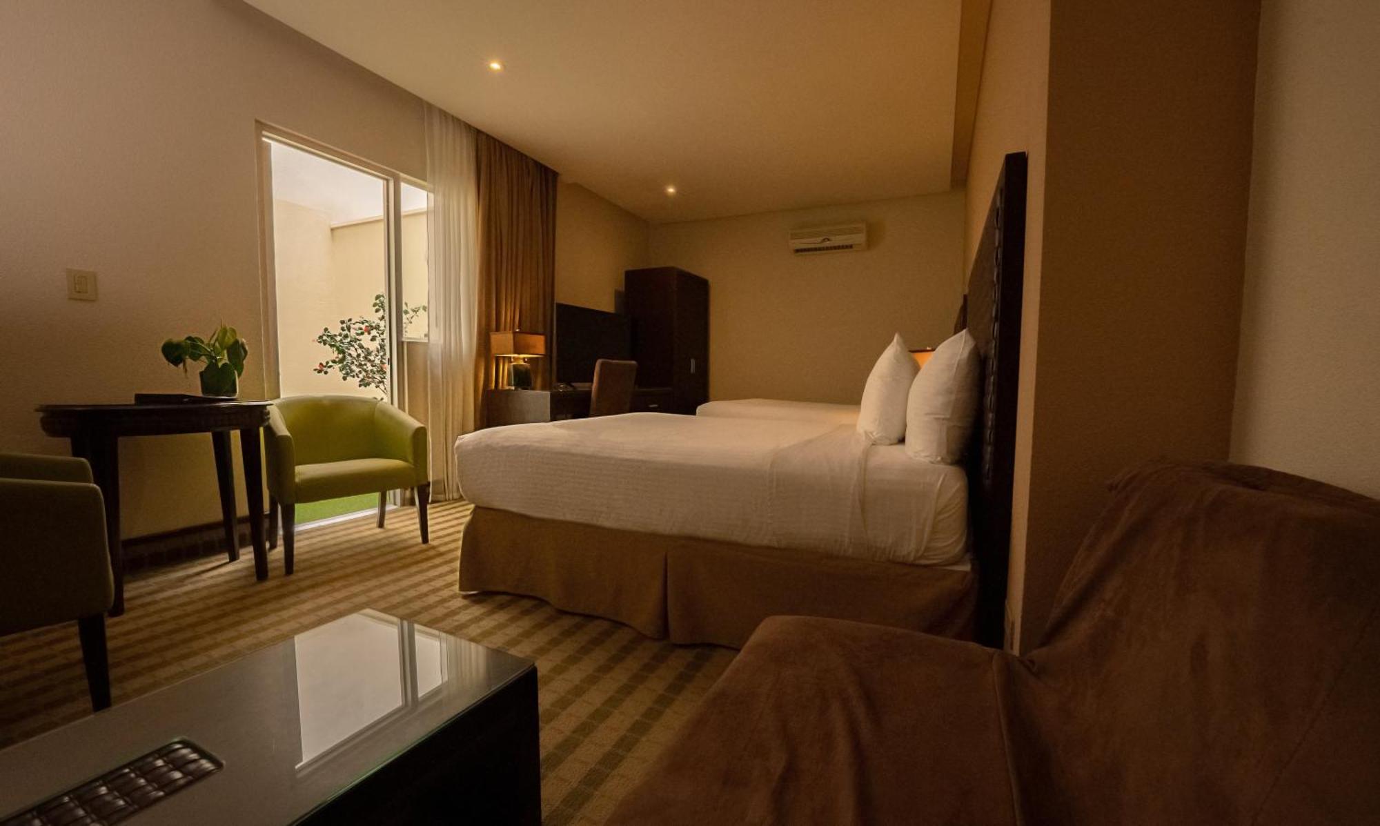 Rincon Del Valle Hotel & Suites Сан-Хосе Экстерьер фото